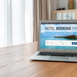 online-hotel-accommodation-booking-website-provide-modish-reservation-system_31965-603141